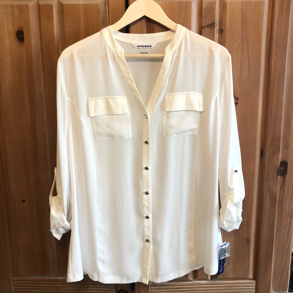 Beautiful white dress blouse REDUCED